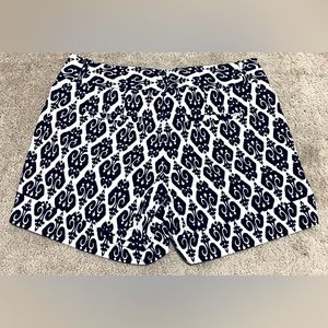 White House Black Market Jacquard Look Printed Fabric Shorts Size 6